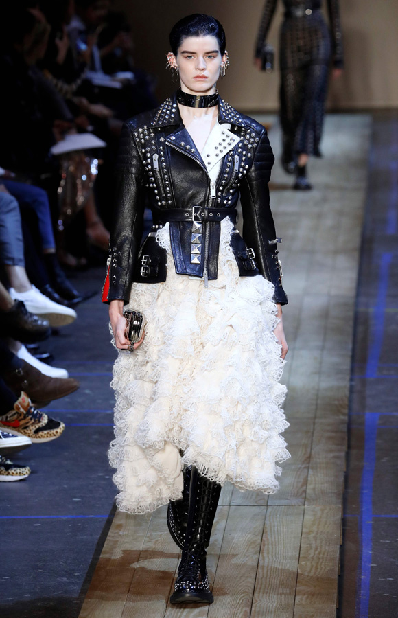 Alexander McQueen Sonbahar/Kış 2019 koleksiyonu