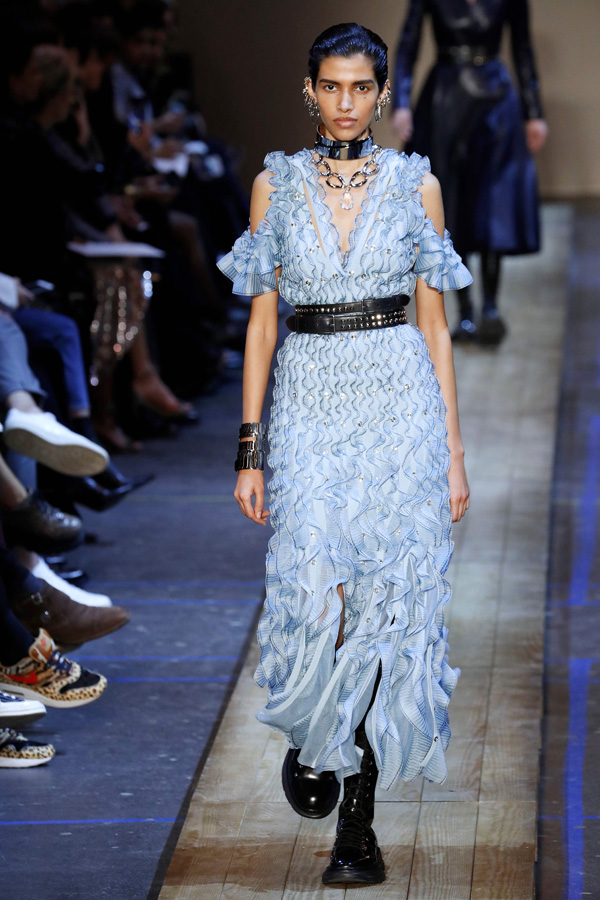 Alexander McQueen Sonbahar/Kış 2019 koleksiyonu