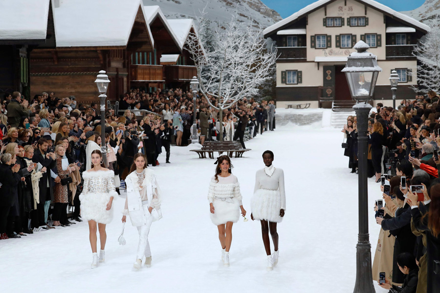 Karl Lagerfeld'in son Chanel koleksiyonu