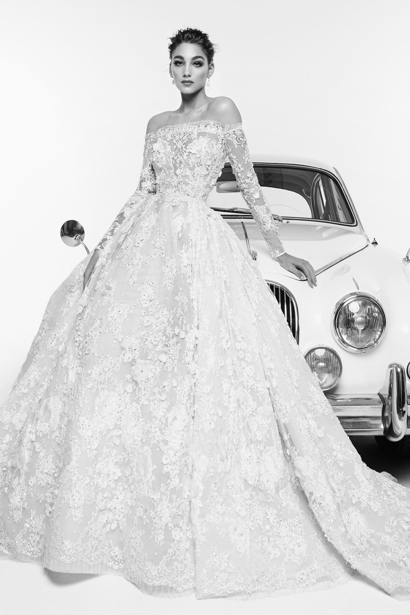 Bahar gelinlerine özel: 2019 gelinlik modelleri