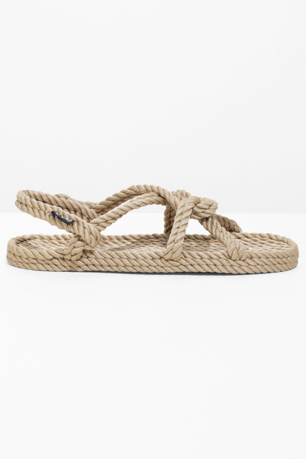 Yeni sezon için en havalı sandaletler