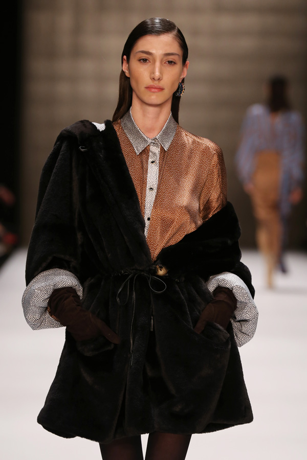 Mehtap Elaidi Sonbahar/Kış 2019 koleksiyonu