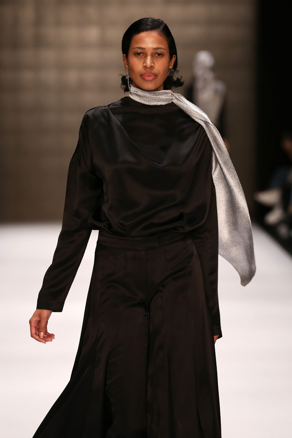 Mehtap Elaidi Sonbahar/Kış 2019 koleksiyonu