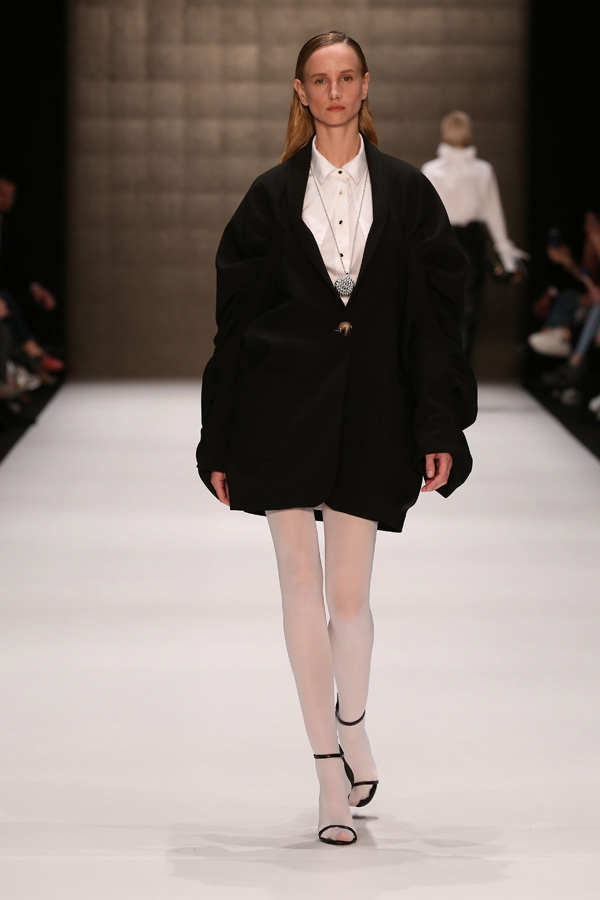 Mehtap Elaidi Sonbahar/Kış 2019 koleksiyonu