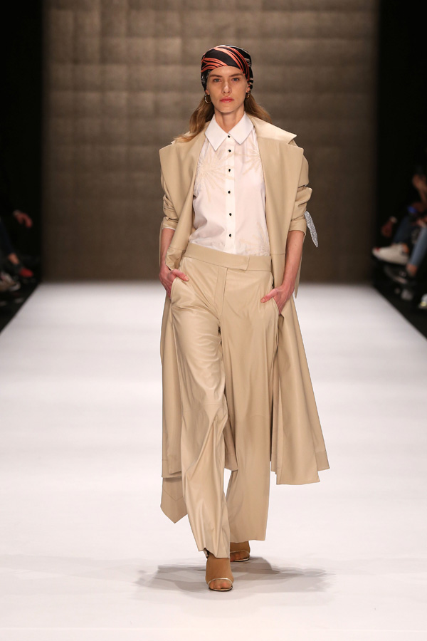 Mehtap Elaidi Sonbahar/Kış 2019 koleksiyonu