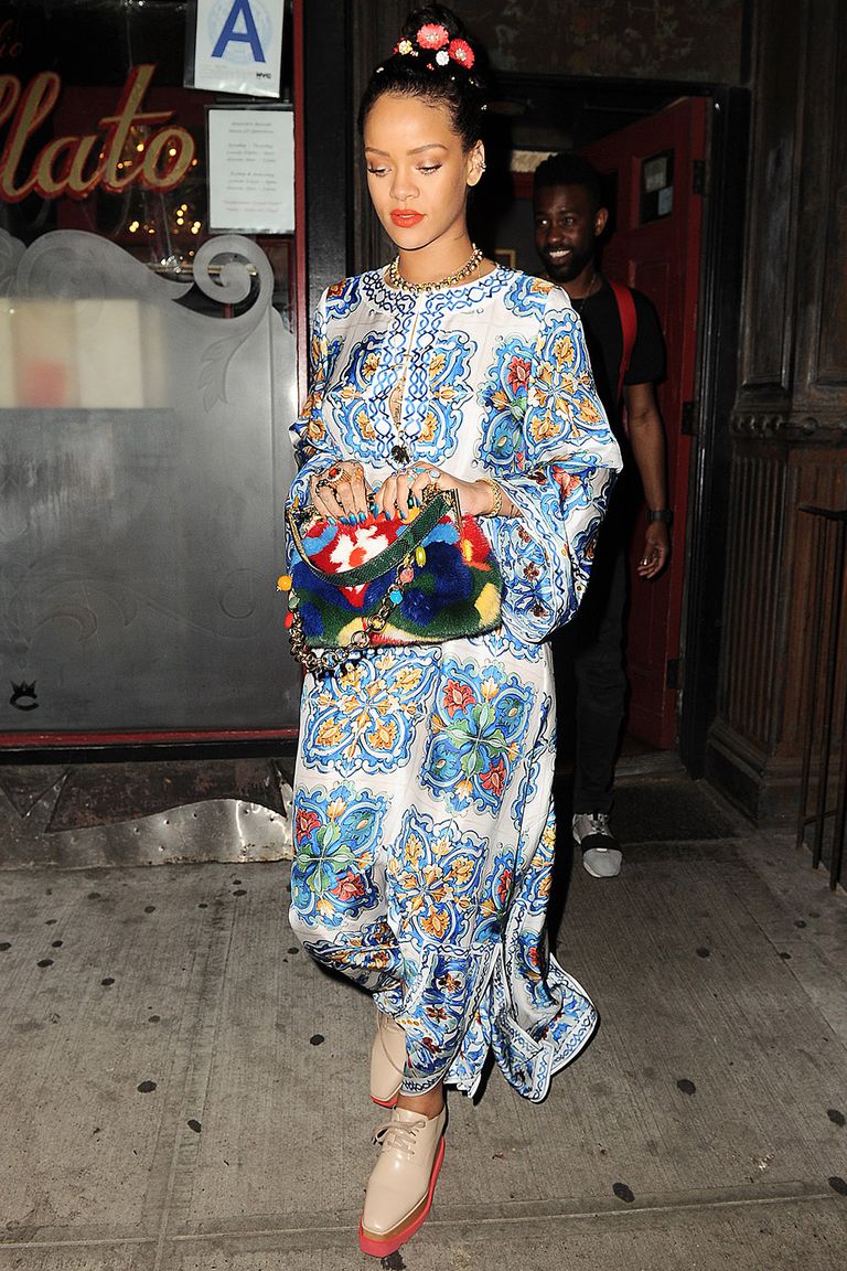 Rihanna'nın stil dosyası