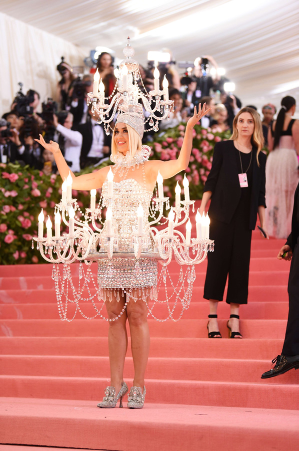 MET Gala 2019'da Camp teması vardı
