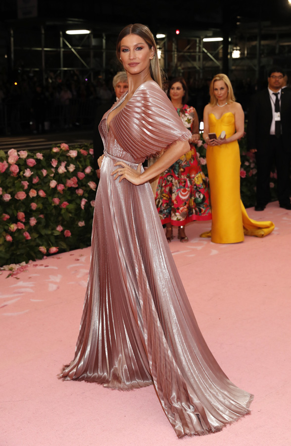 MET Gala 2019'da Camp teması vardı
