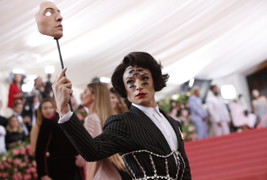 MET Gala 2019'da Camp teması vardı