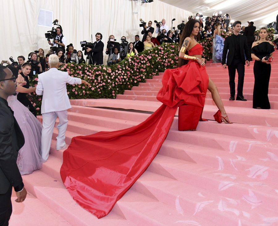 MET Gala 2019'da Camp teması vardı