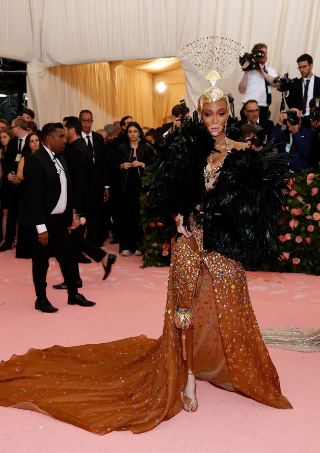 MET Gala 2019'da Camp teması vardı