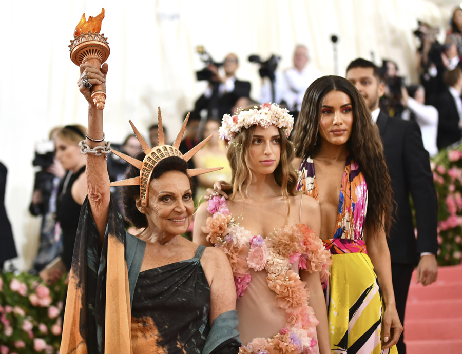 MET Gala 2019'da Camp teması vardı