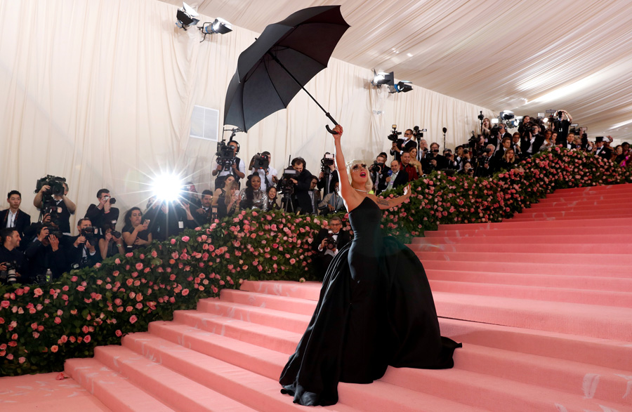 MET Gala 2019'da Camp teması vardı