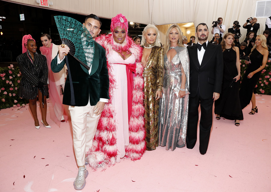 MET Gala 2019'da Camp teması vardı
