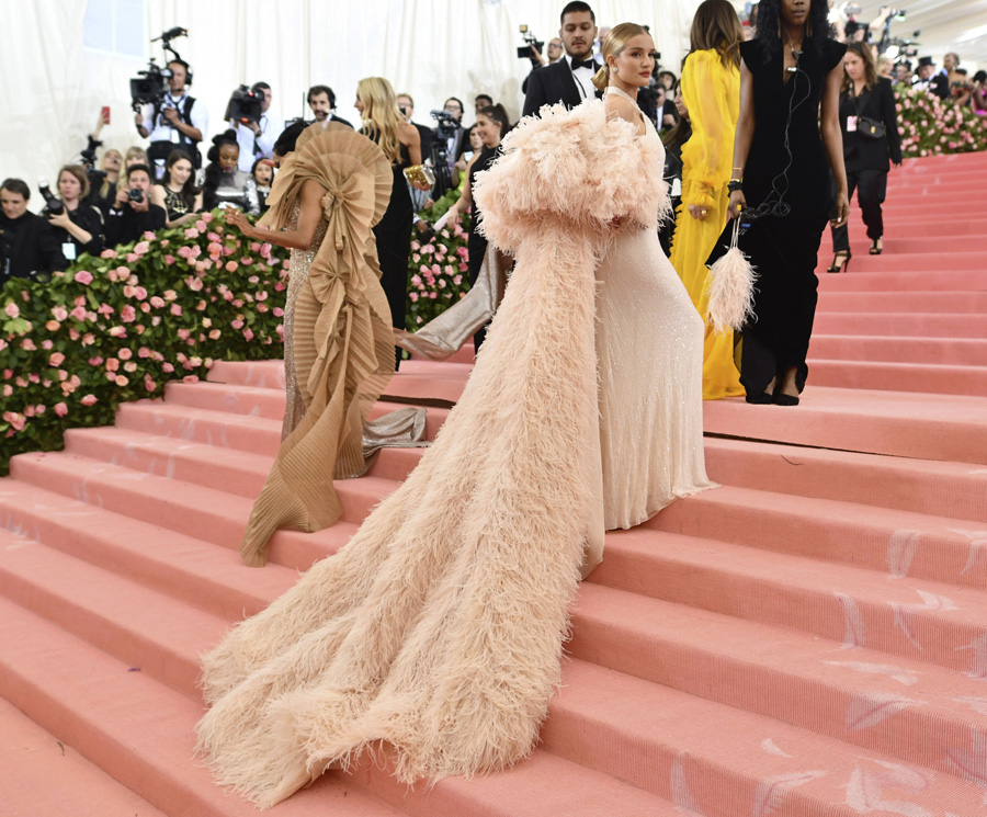 MET Gala 2019'da Camp teması vardı