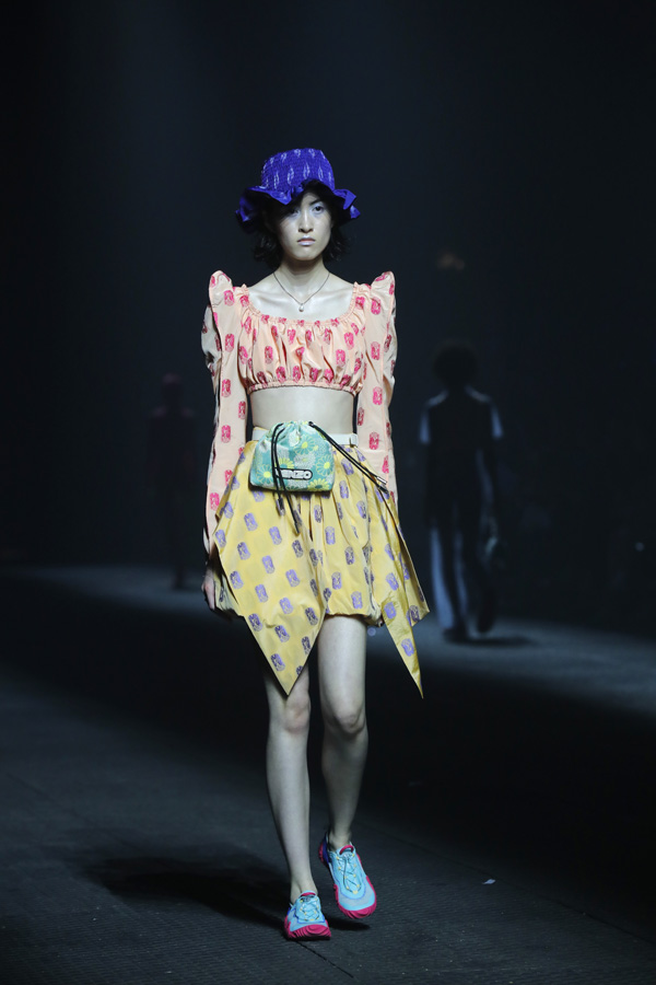 Kenzo Erkek ve Kadın İlkbahar/Yaz 2020 koleksiyonu