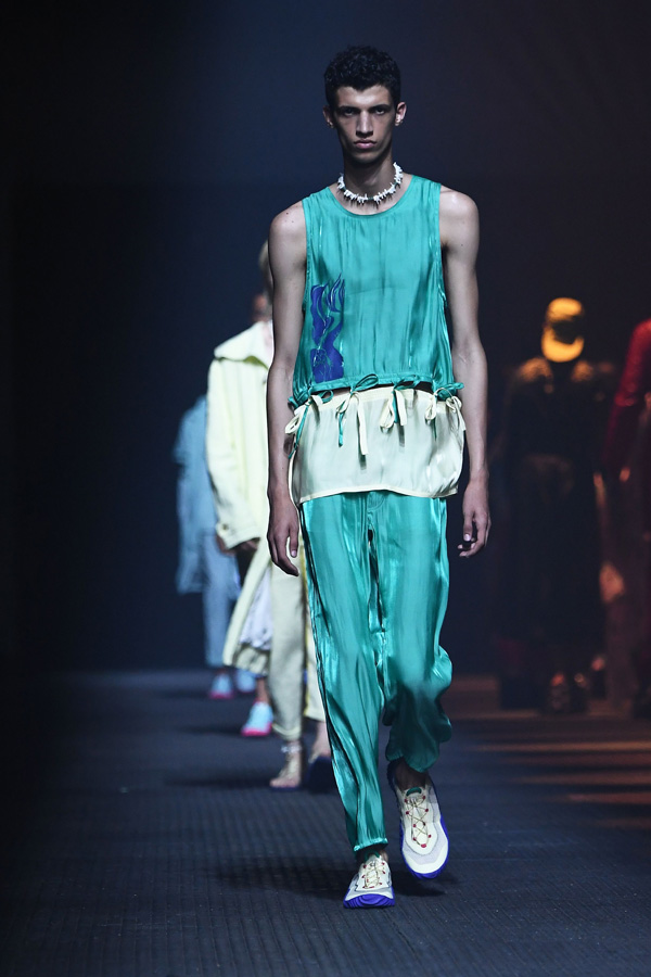 Kenzo Erkek ve Kadın İlkbahar/Yaz 2020 koleksiyonu