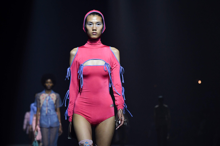 Kenzo Erkek ve Kadın İlkbahar/Yaz 2020 koleksiyonu