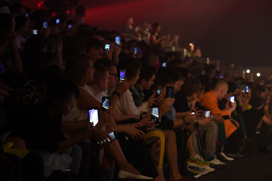 Kenzo Erkek ve Kadın İlkbahar/Yaz 2020 koleksiyonu