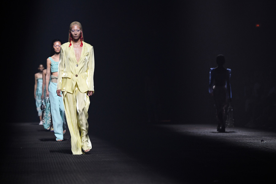 Kenzo Erkek ve Kadın İlkbahar/Yaz 2020 koleksiyonu