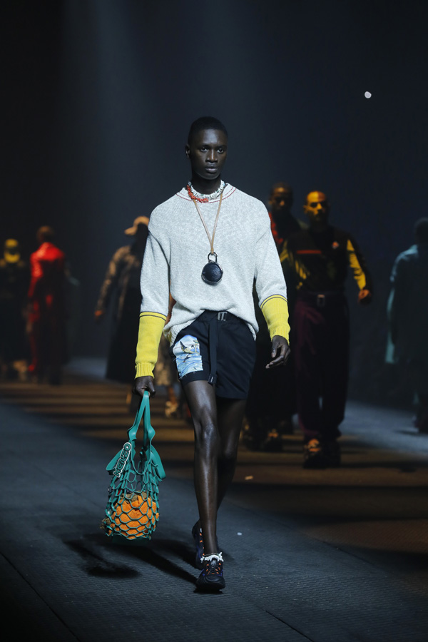 Kenzo Erkek ve Kadın İlkbahar/Yaz 2020 koleksiyonu