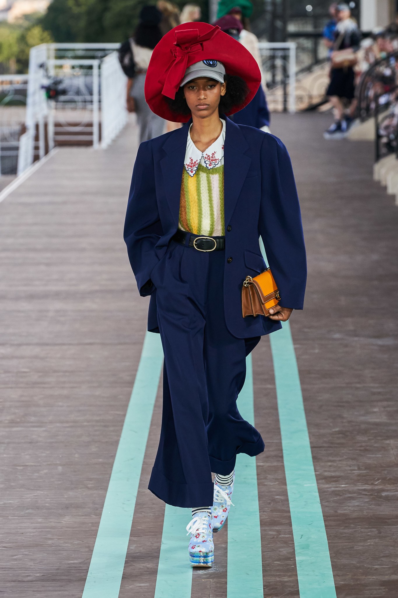 Miu Miu Cruise 2020 koleksiyonu
