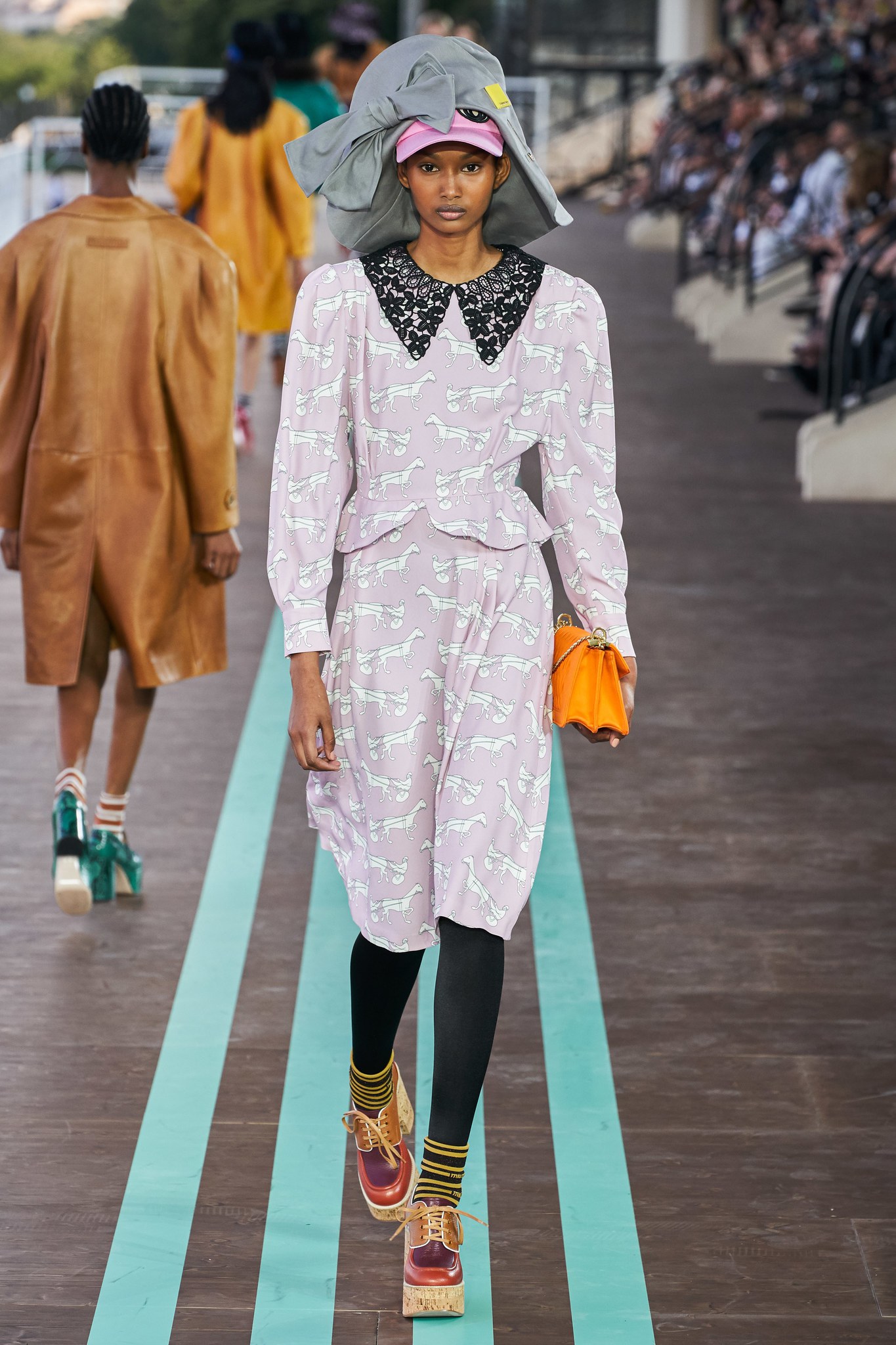 Miu Miu Cruise 2020 koleksiyonu