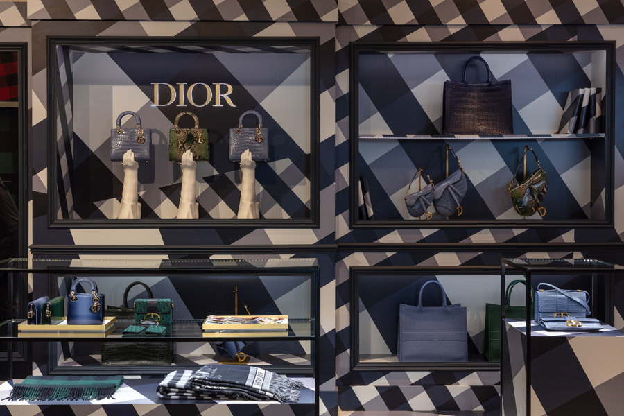 Dior Harrods'ta pop-up store açtı