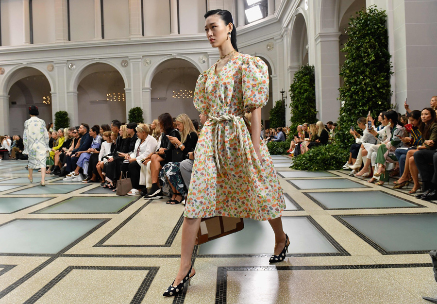 Tory Burch İlkbahar/Yaz 2020 koleksiyonu