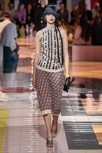 Prada İlkbahar/Yaz 2020 koleksiyonu tanıttı