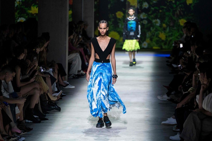 Christopher Kane İlkbahar/Yaz 2020 koleksiyonu