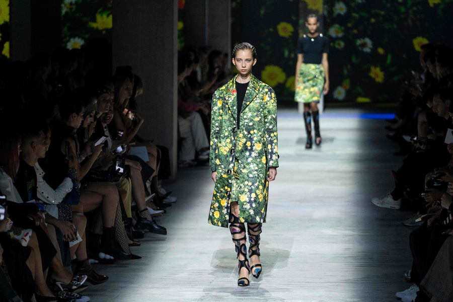 Christopher Kane İlkbahar/Yaz 2020 koleksiyonu