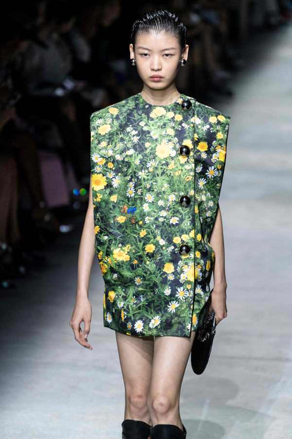 Christopher Kane İlkbahar/Yaz 2020 koleksiyonu