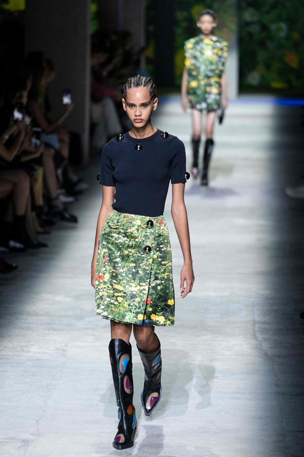 Christopher Kane İlkbahar/Yaz 2020 koleksiyonu