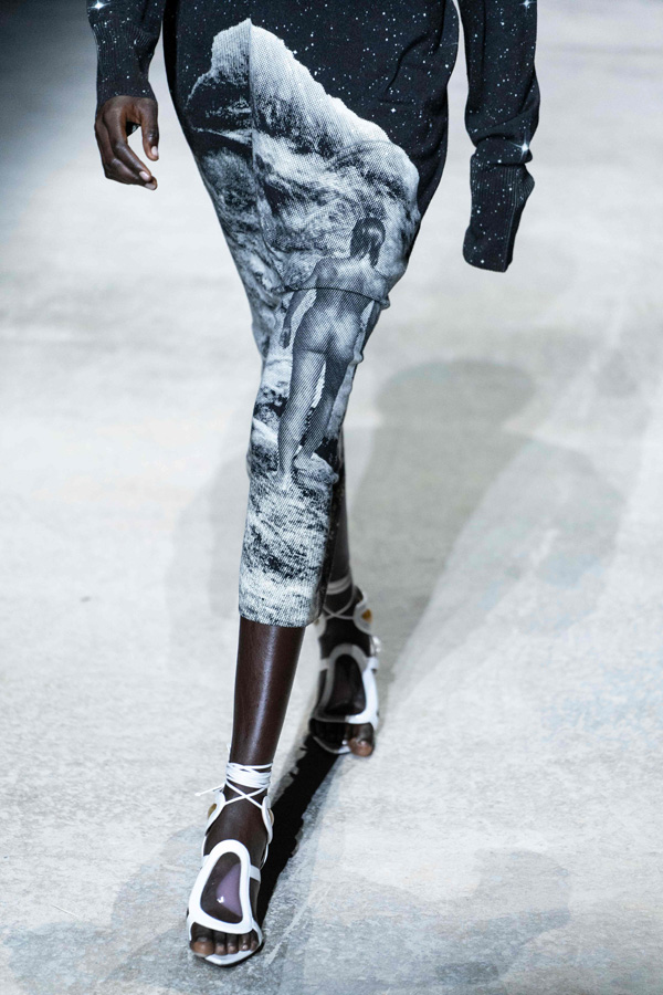 Christopher Kane İlkbahar/Yaz 2020 koleksiyonu