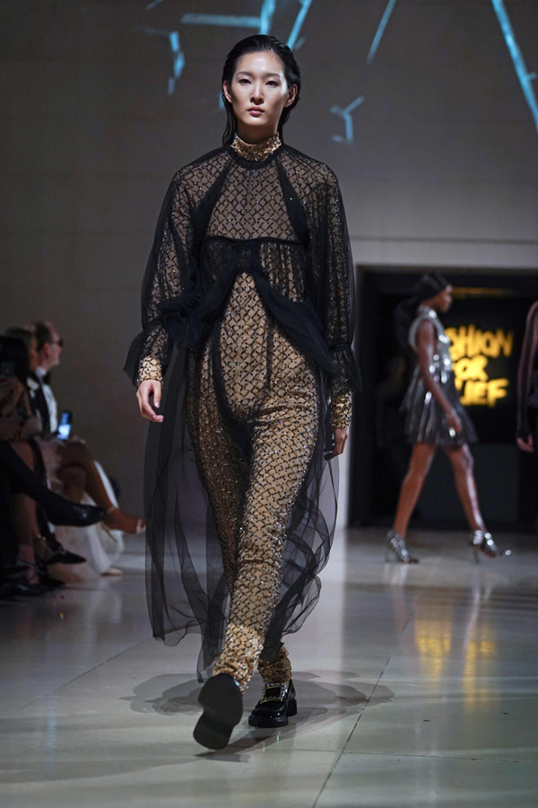 Fashion For Relief 2019 Londra defilesi