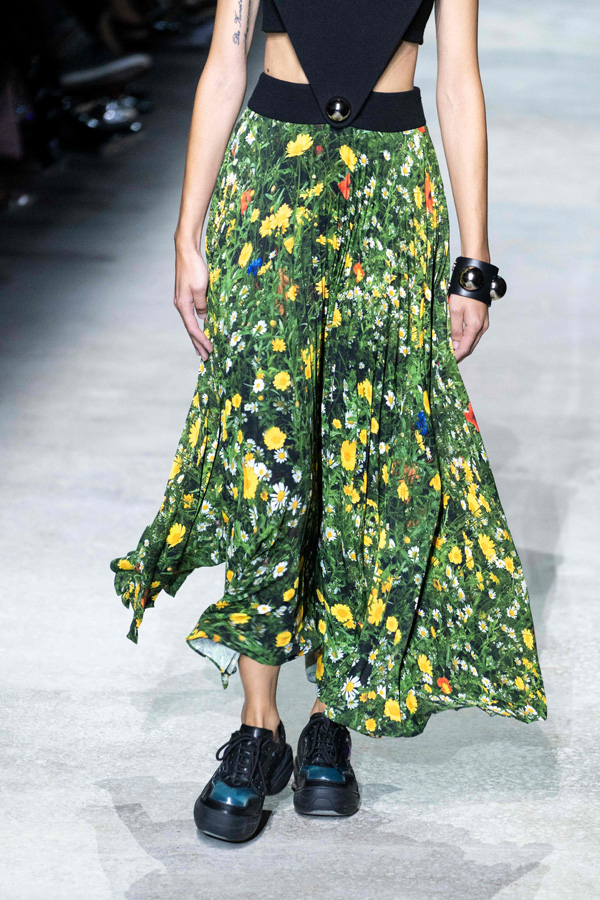 Christopher Kane İlkbahar/Yaz 2020 koleksiyonu