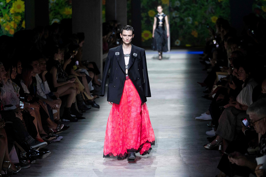 Christopher Kane İlkbahar/Yaz 2020 koleksiyonu