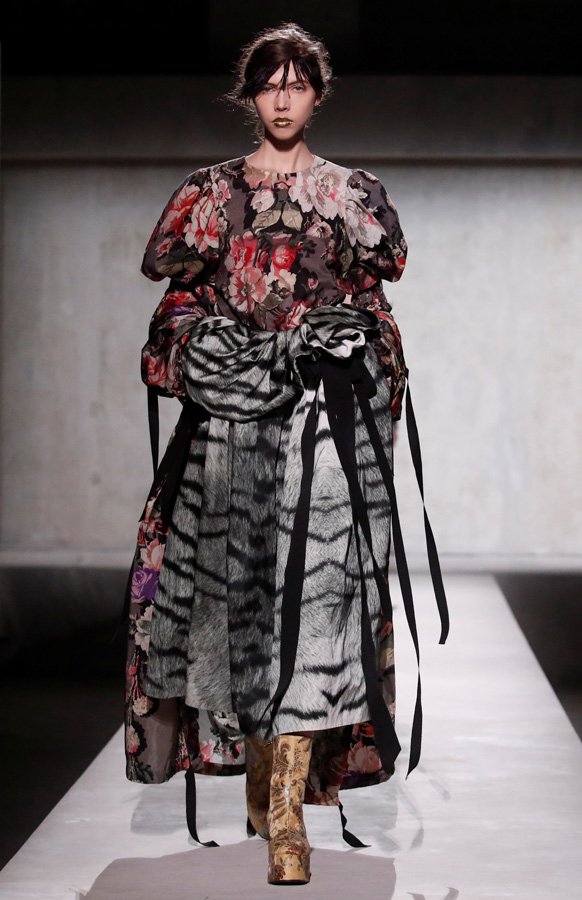 Dries Van Noten İlkbahar/Yaz 2020 koleksiyonu