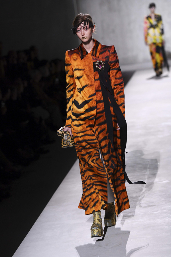 Dries Van Noten İlkbahar/Yaz 2020 koleksiyonu