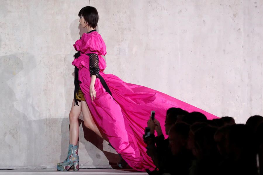 Dries Van Noten İlkbahar/Yaz 2020 koleksiyonu