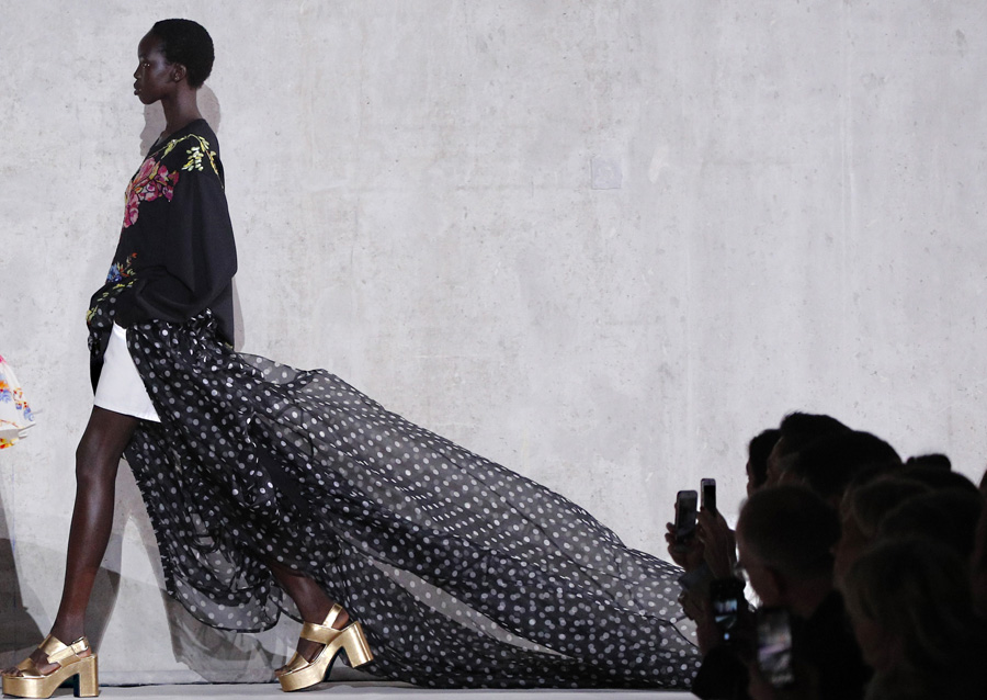 Dries Van Noten İlkbahar/Yaz 2020 koleksiyonu