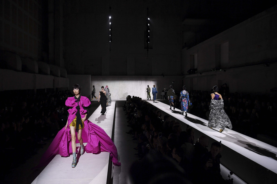 Dries Van Noten İlkbahar/Yaz 2020 koleksiyonu