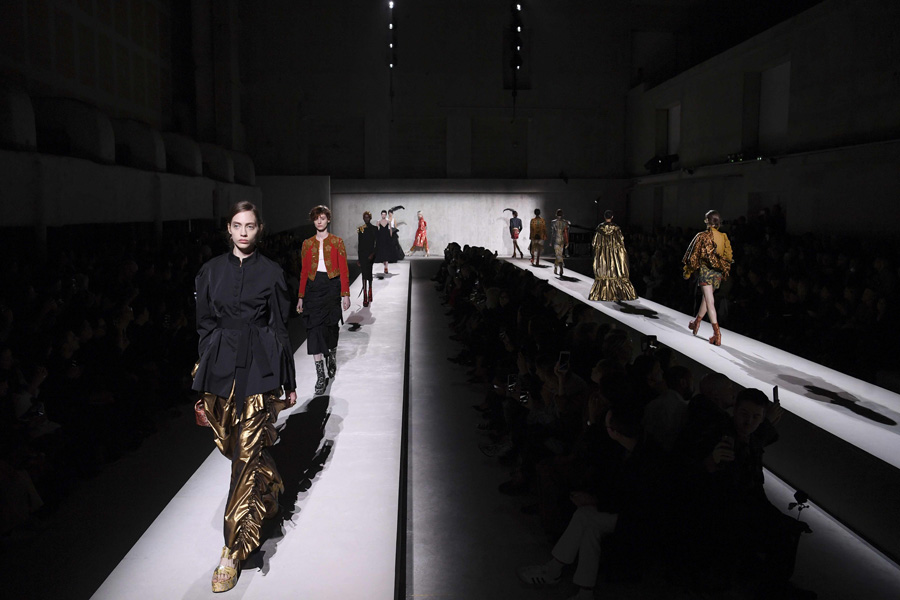 Dries Van Noten İlkbahar/Yaz 2020 koleksiyonu