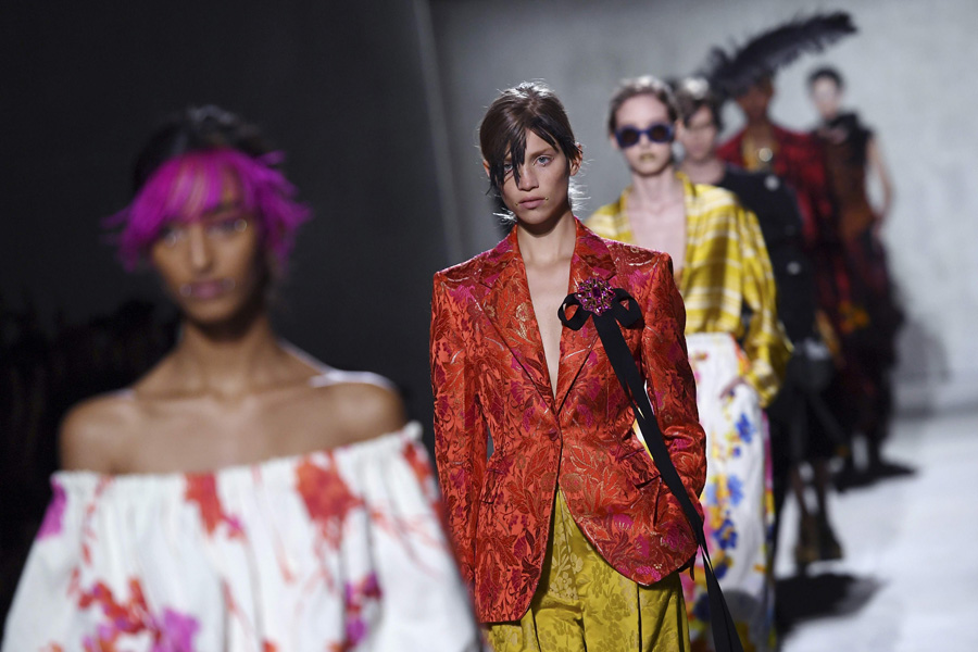 Dries Van Noten İlkbahar/Yaz 2020 koleksiyonu