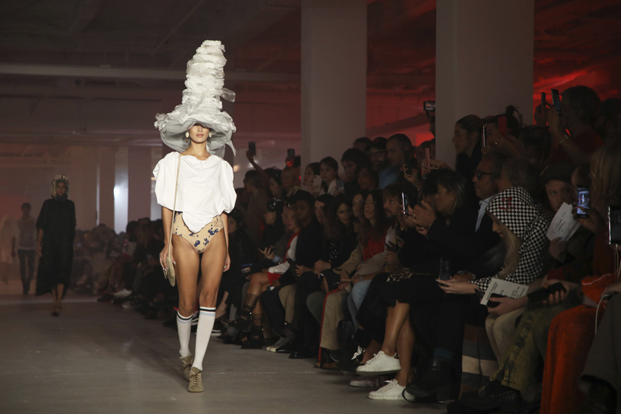 Vivienne Westwood İlkbahar/Yaz 2020 koleksiyonu