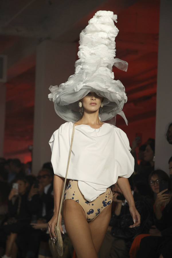 Vivienne Westwood İlkbahar/Yaz 2020 koleksiyonu