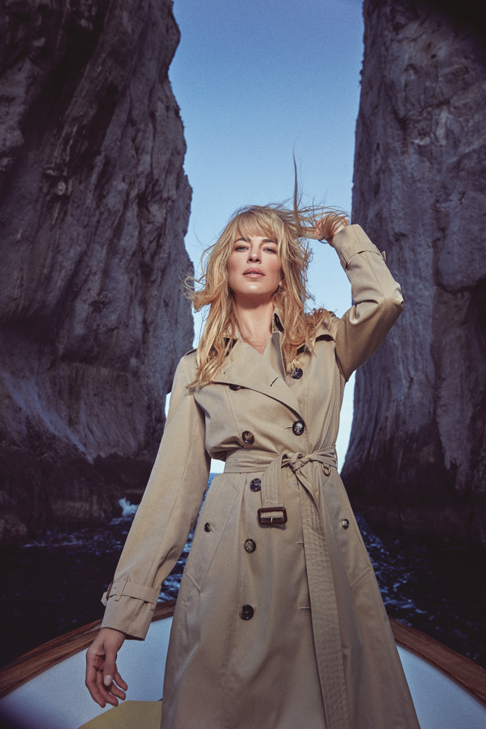 Burcu Esmersoy ile Capri modu