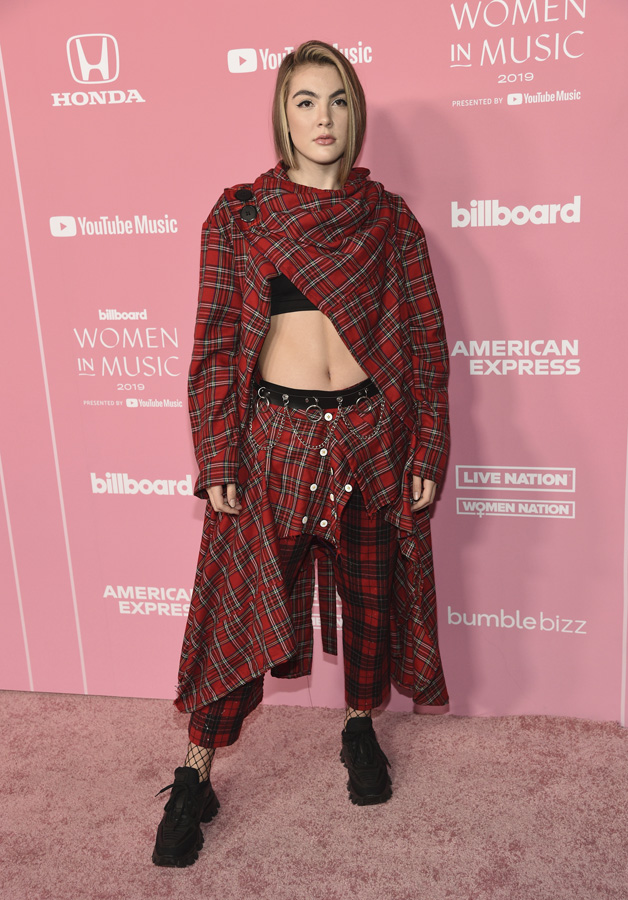 Taylor Swift "On Yılın Kadını" ödülüyle taçlandırıldı