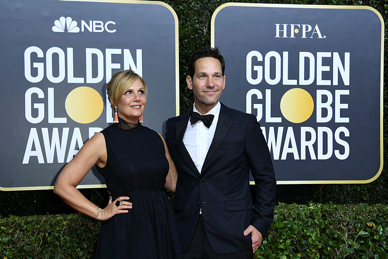 77. Altın Küre Ödülleri Kırmızı Halı Şıklığı